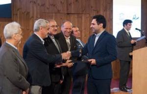 ایرانسل جایزه کرسی یادگیری دیجیتال یونسکو را دریافت کرد،نمایشگر جیبی،لوازم تحریر در تهران 108573،سئو و بهینه سازی وب سایت 25834
